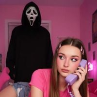 Крик на фото