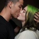 Создай поцелуй на фото